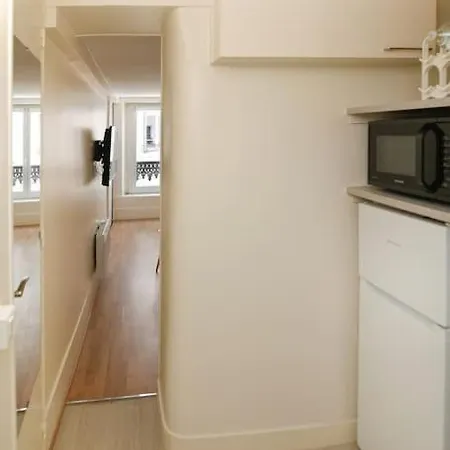 Cosy Studio - Perfect Location For Visiting Appartement